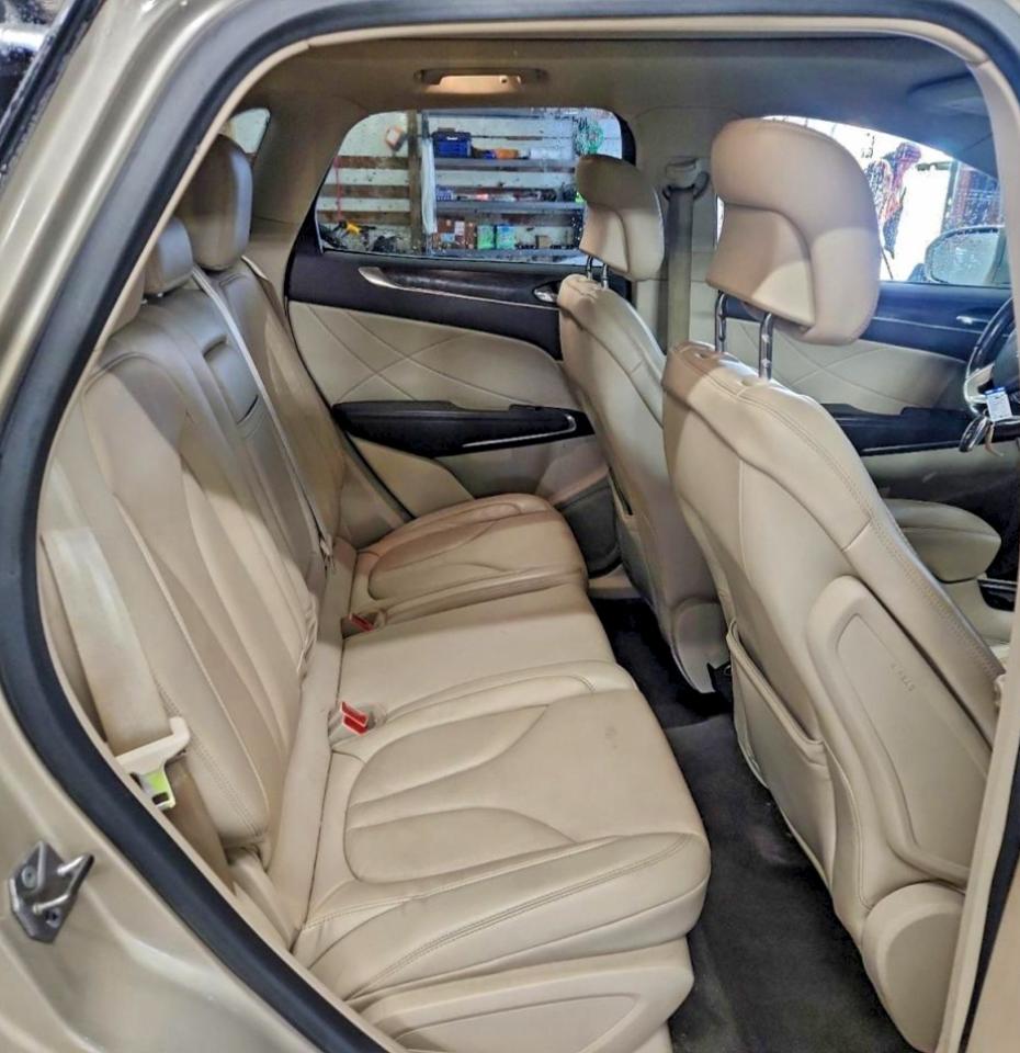 Lincoln MKC Reserve Image 7