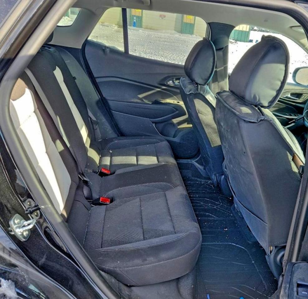 Chevrolet Trax Ls Image 6