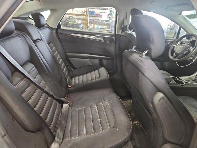 Ford Fusion Se Image 7