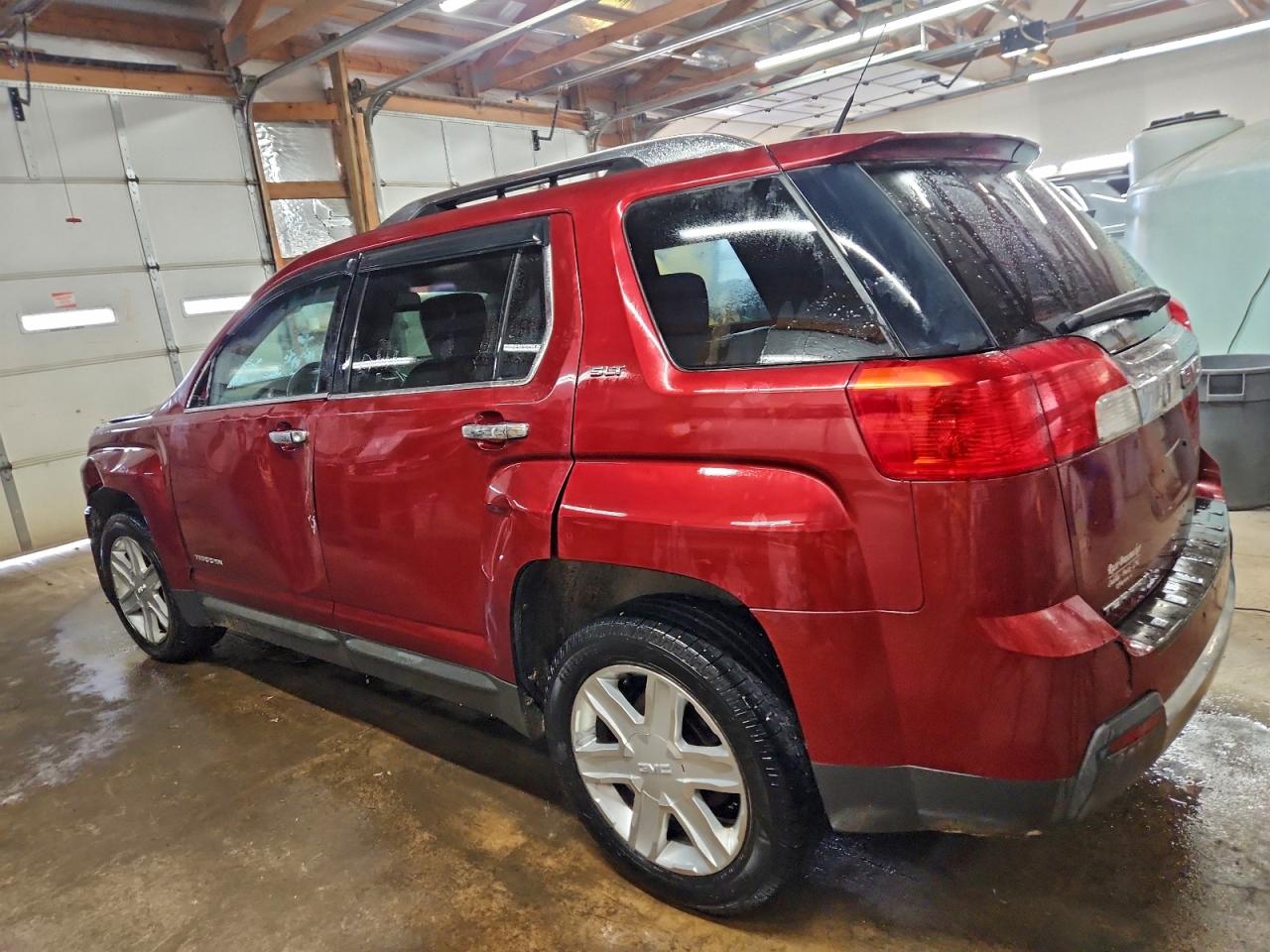 GMC Terrain Slt Image 2