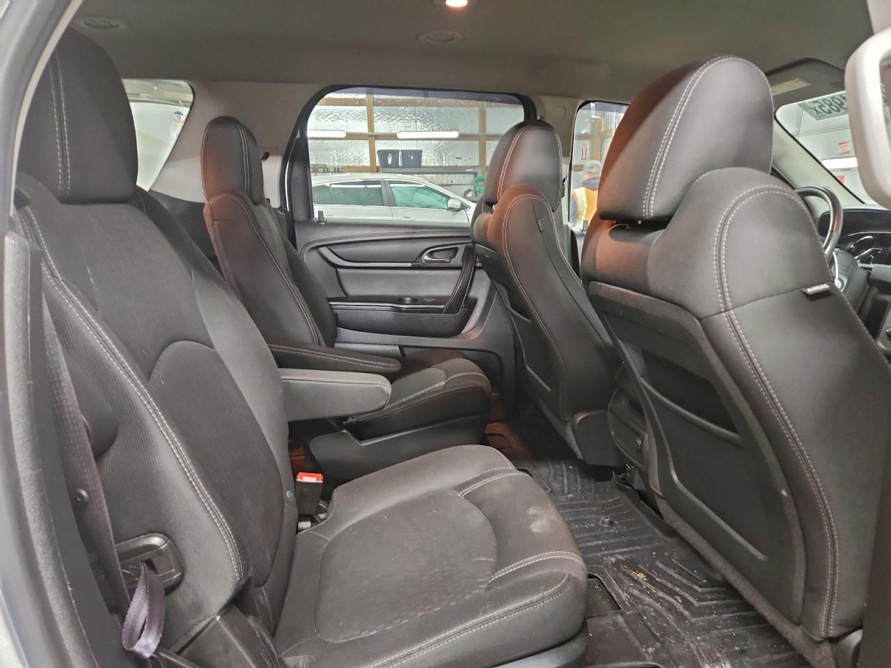 GMC Acadia Sle Image 10