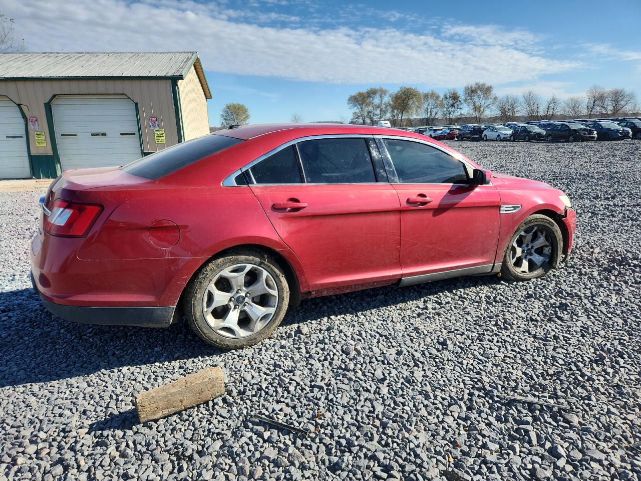 Ford Taurus Sel Image 10