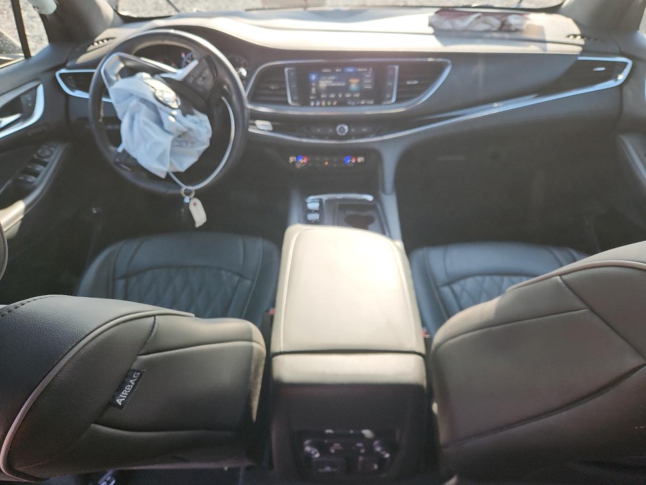 Buick Enclave Avenir Image 11