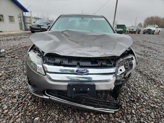 Ford Fusion Se Image 8