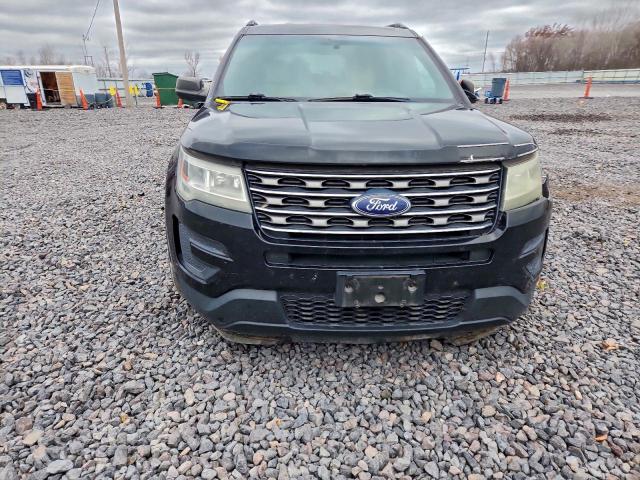 Ford Explorer Image 12