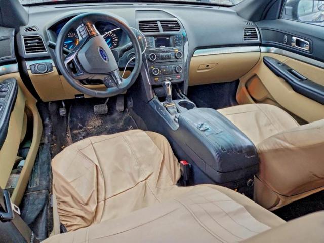 Ford Explorer Image 11