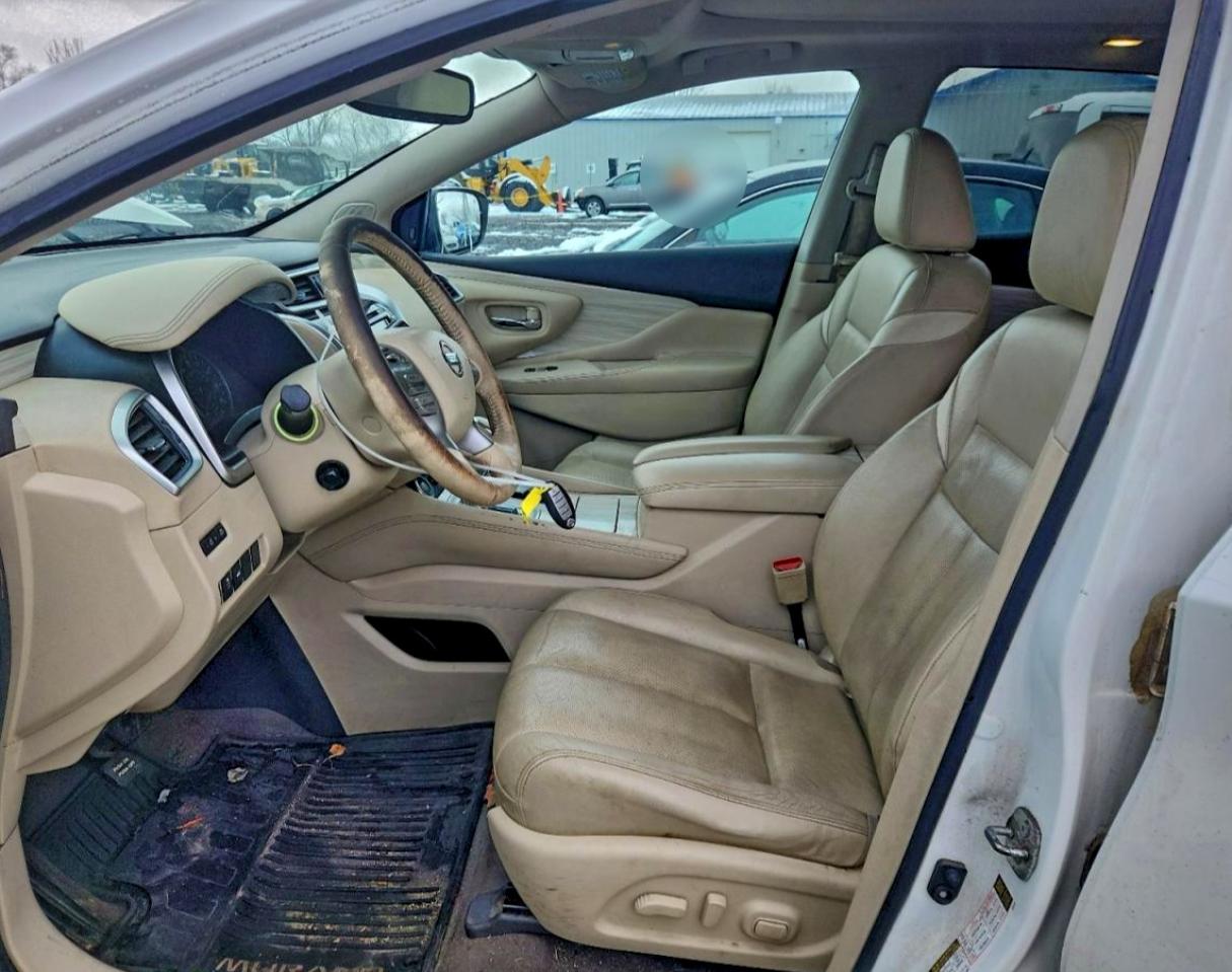 Nissan Murano S Image 4