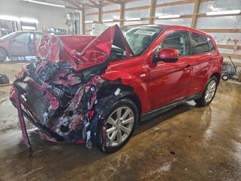  Salvage Mitsubishi Outlander