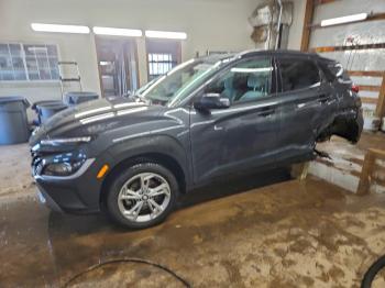  Salvage Hyundai KONA