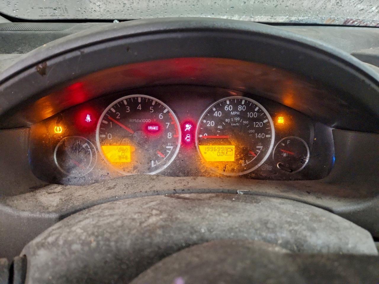 Nissan Pathfinder Le Image 9