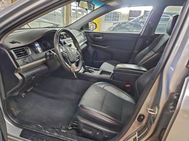 Toyota Camry Le Image 11