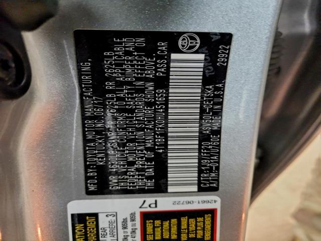 Toyota Camry Le Image 13