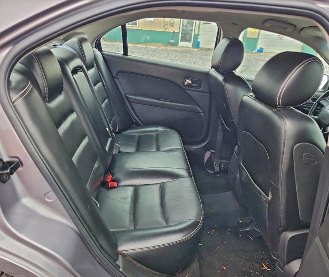 Ford Fusion Sel Image 10