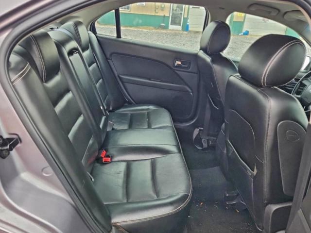 Ford Fusion Sel Image 10