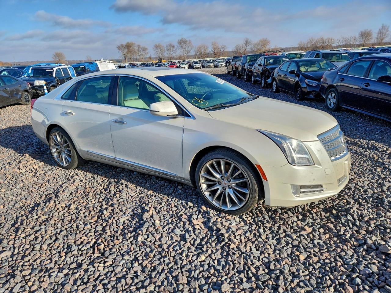 Cadillac XTS Platinum Image 2