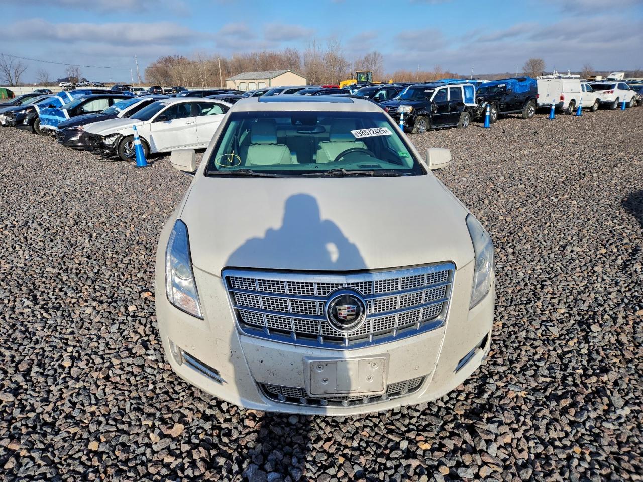 Cadillac XTS Platinum Image 11
