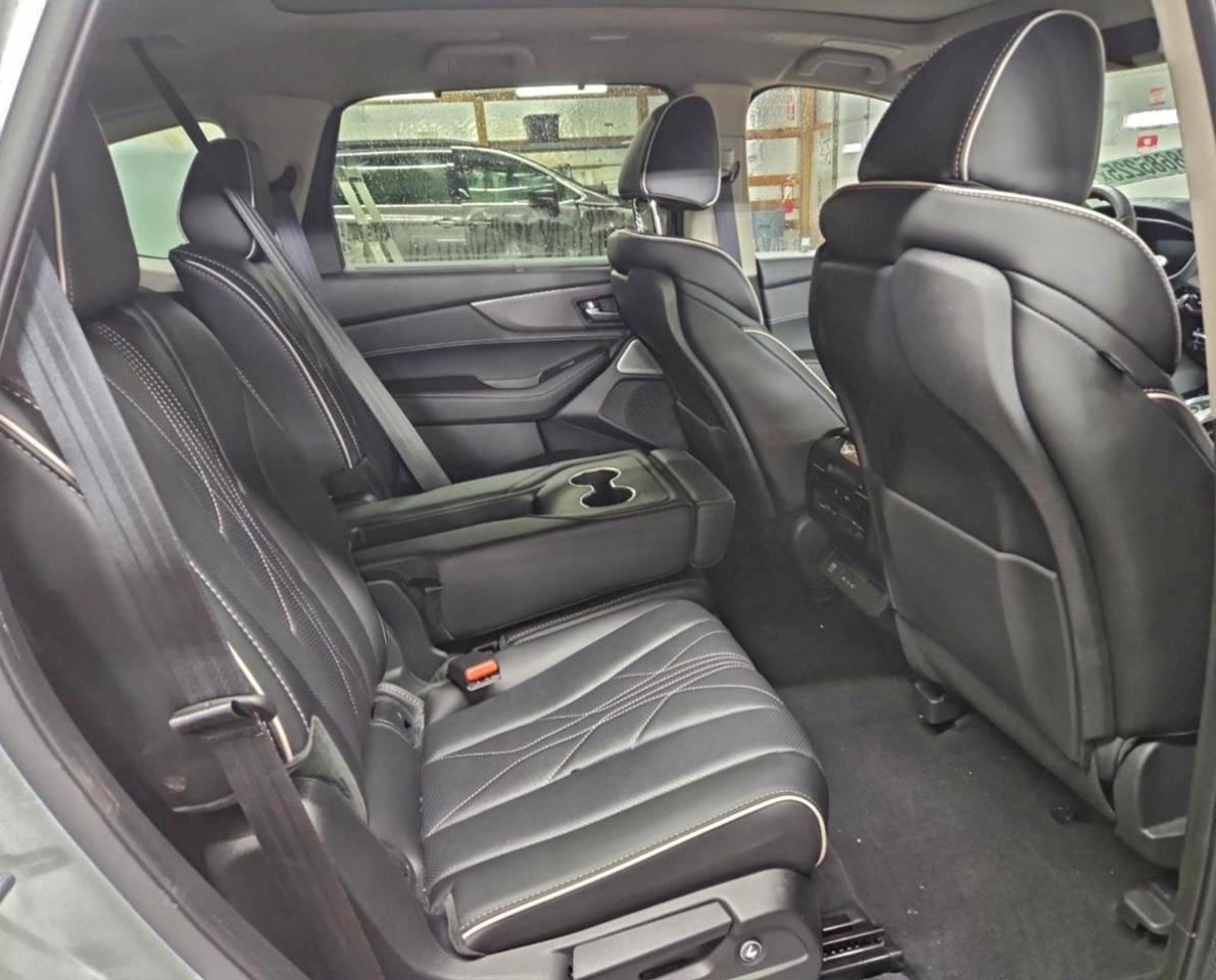 Acura MDX Advance Image 9