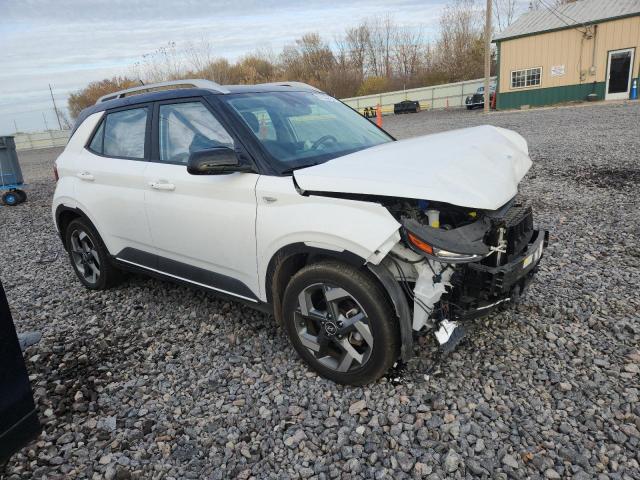 Hyundai VENUE Sel Image 9