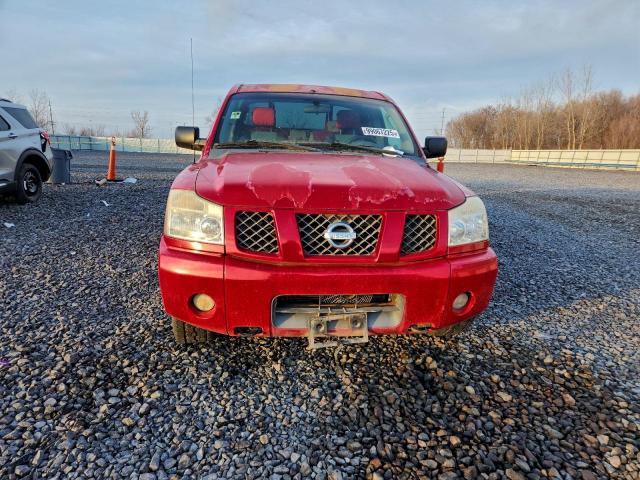 Nissan Titan Xe Image 3
