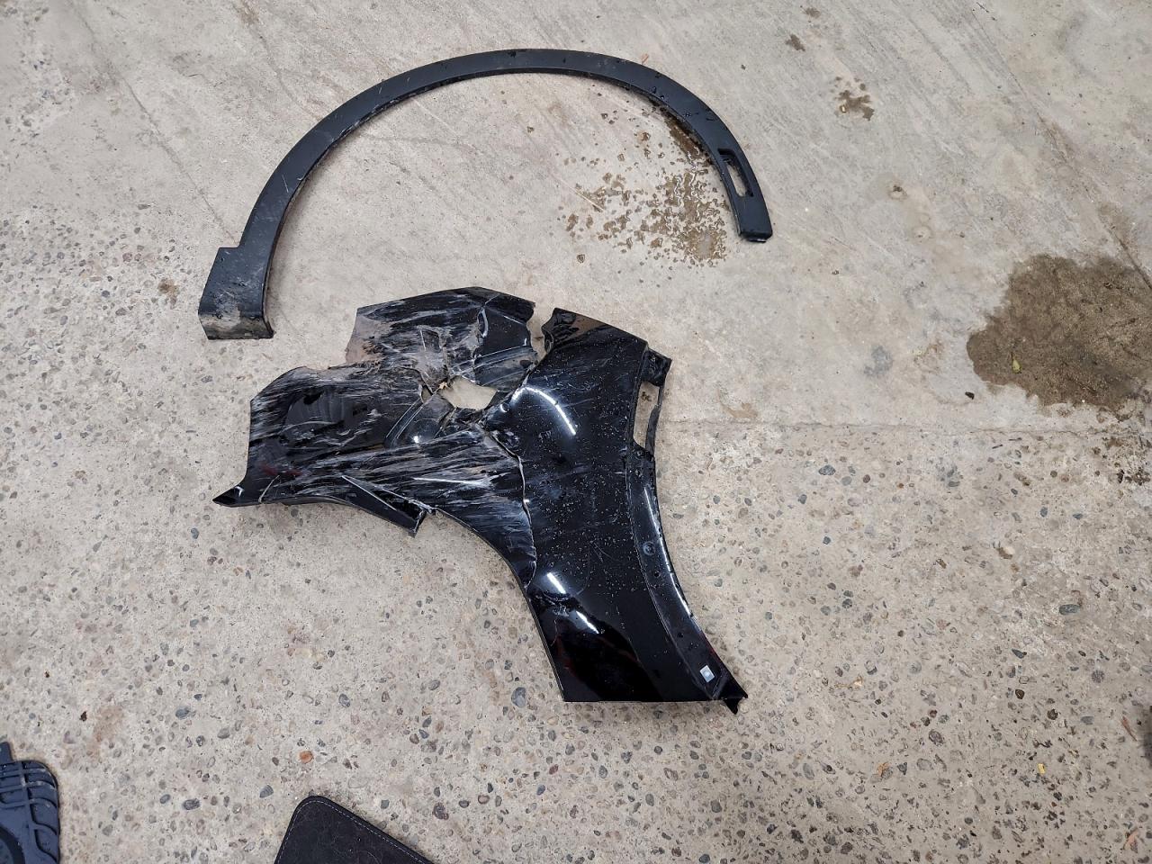 Buick Envision Essence Image 10