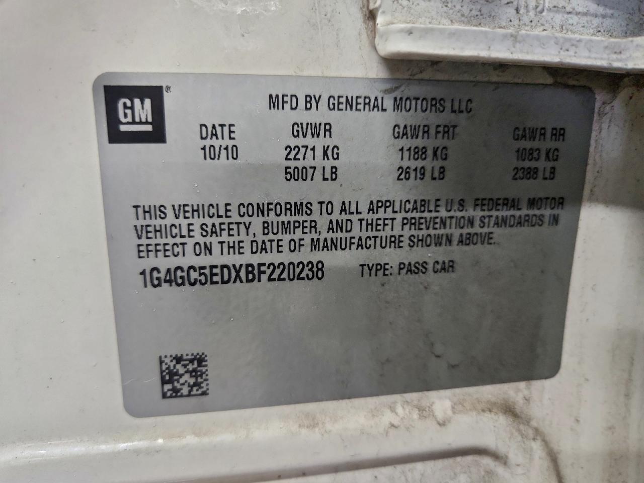 Buick LaCrosse Cxl Image 2