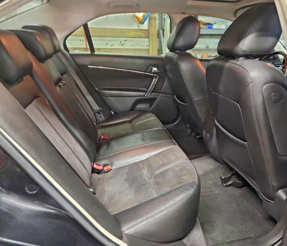 Lincoln MKZ Image 12