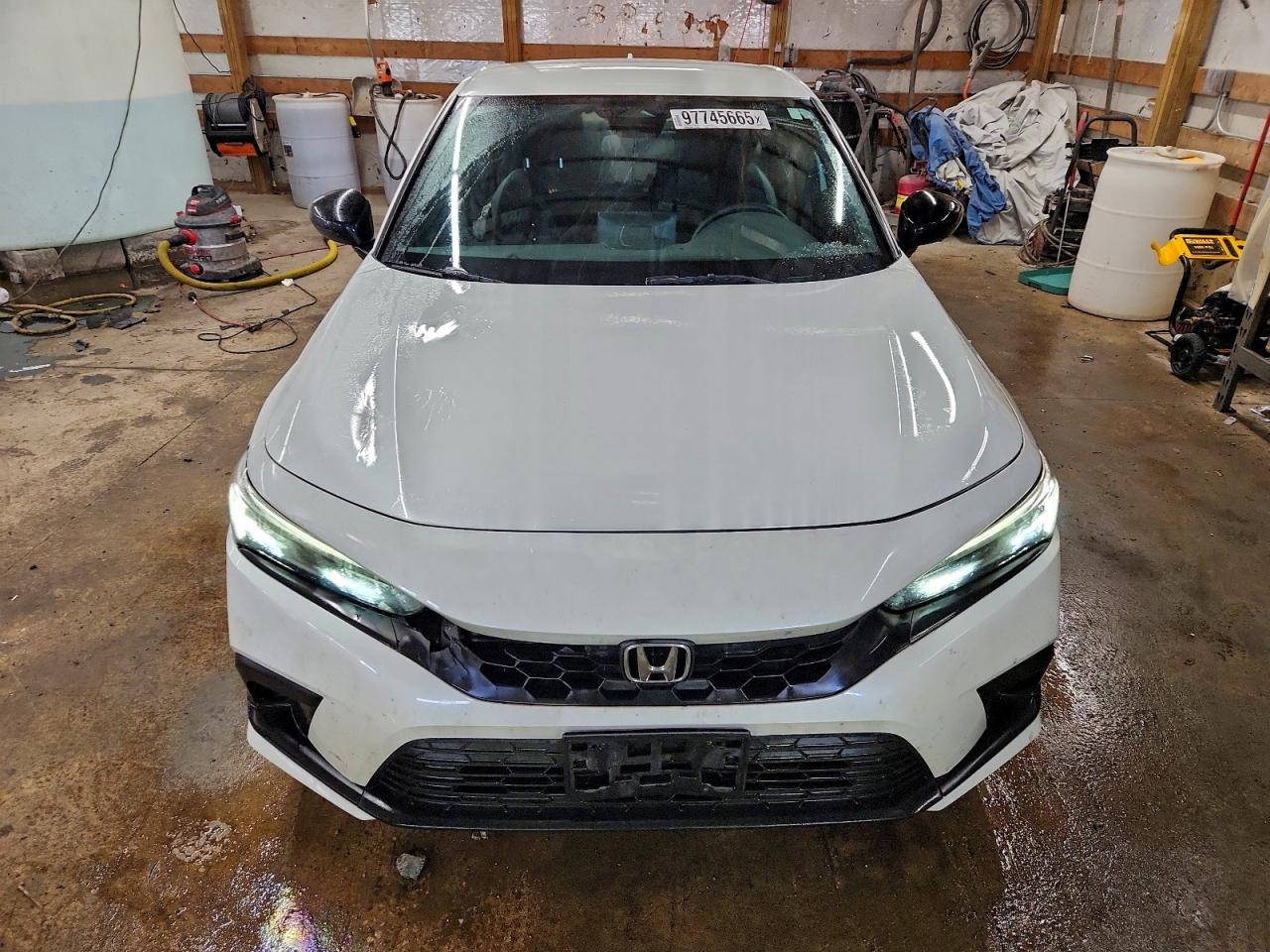 Honda Civic Sport Image 4