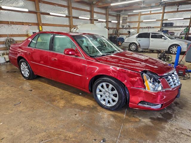 Cadillac DTS Image 6