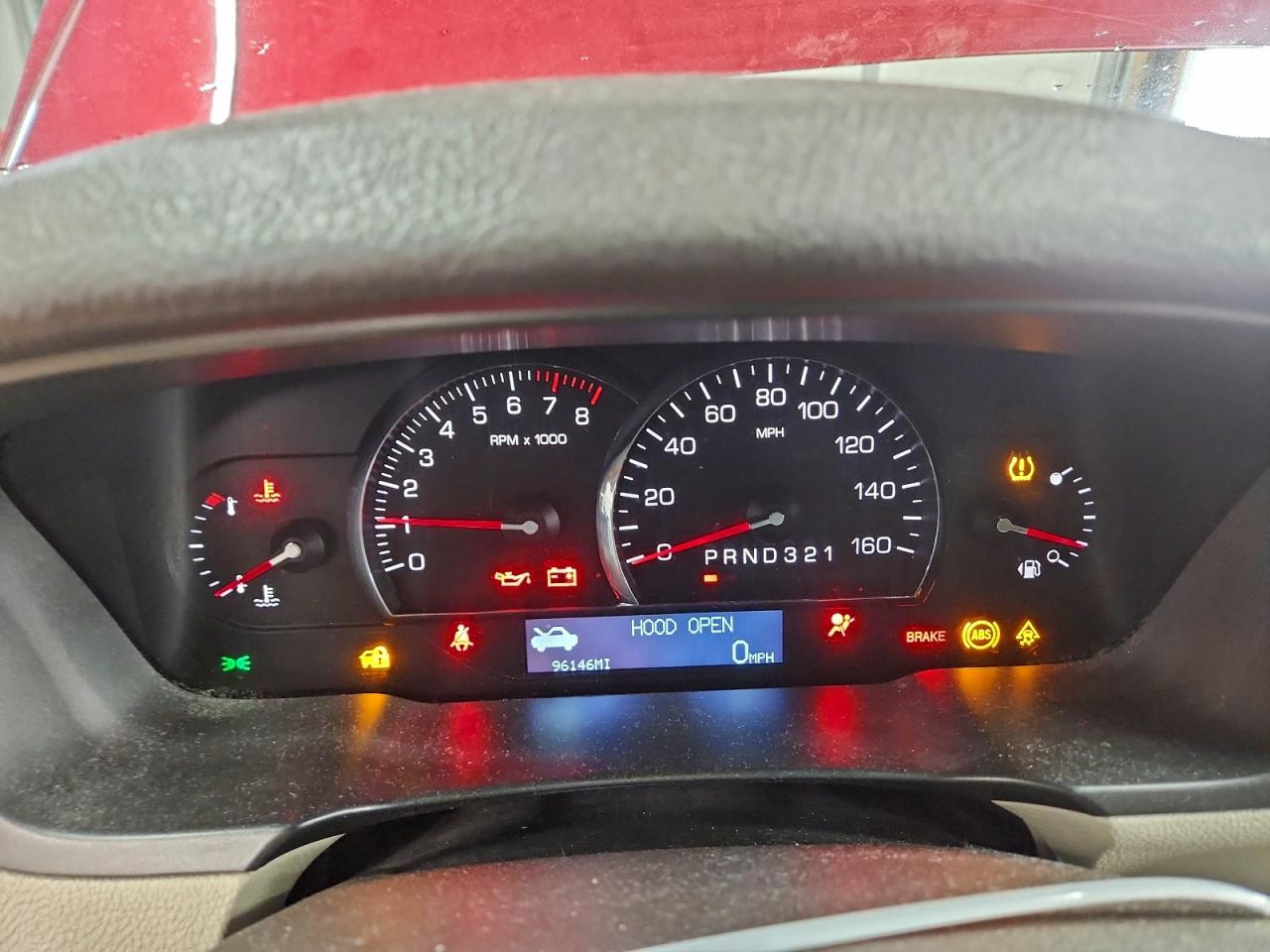 Cadillac DTS Image 5