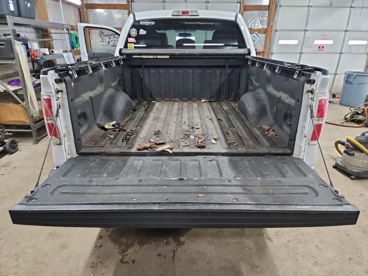 Ford F-150 Supercrew Image 11