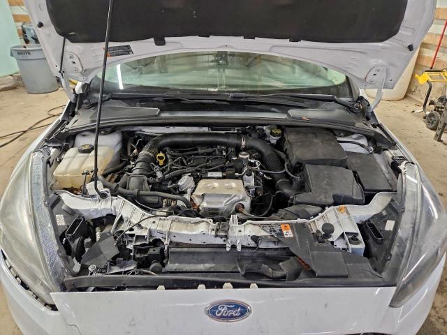 Ford Focus Se Image 11