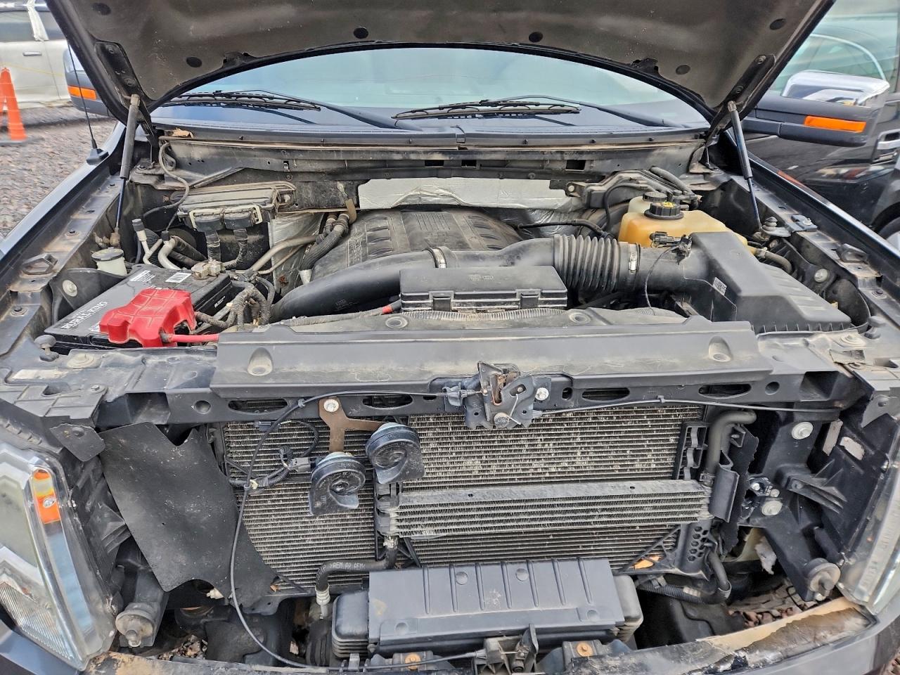 Ford F-150 Supercrew Image 5