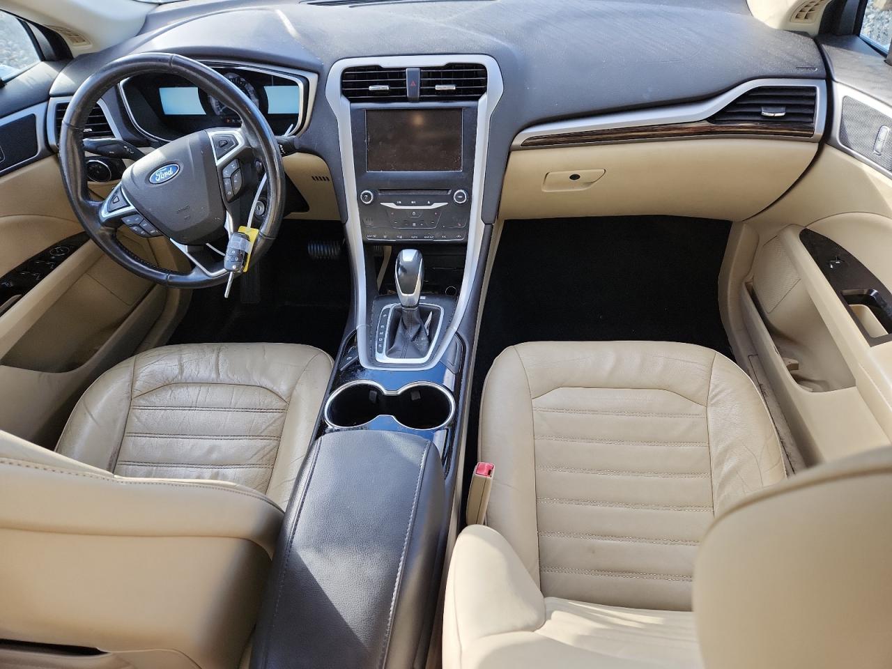 Ford Fusion Se Image 6