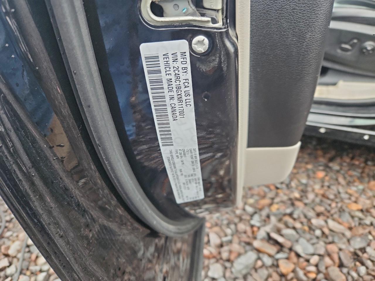 Chrysler Pacifica Touring L Image 14