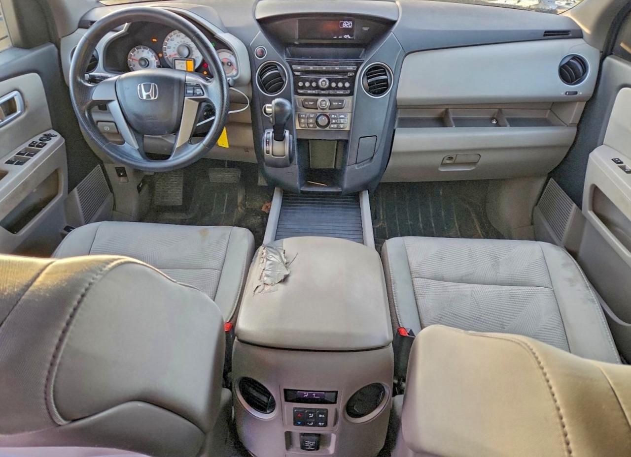 Honda Pilot Lx Image 12