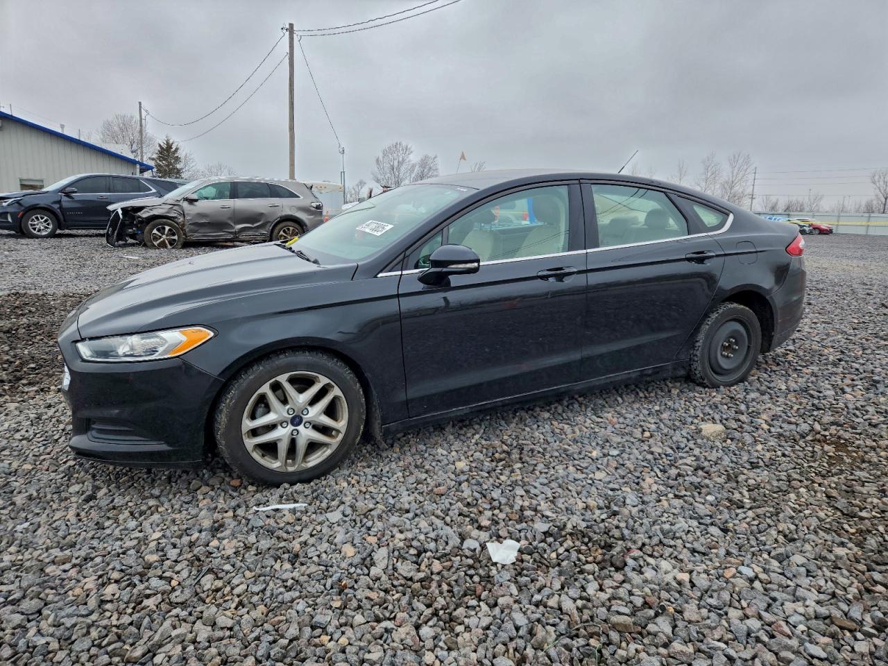 Ford Fusion Se Image 1