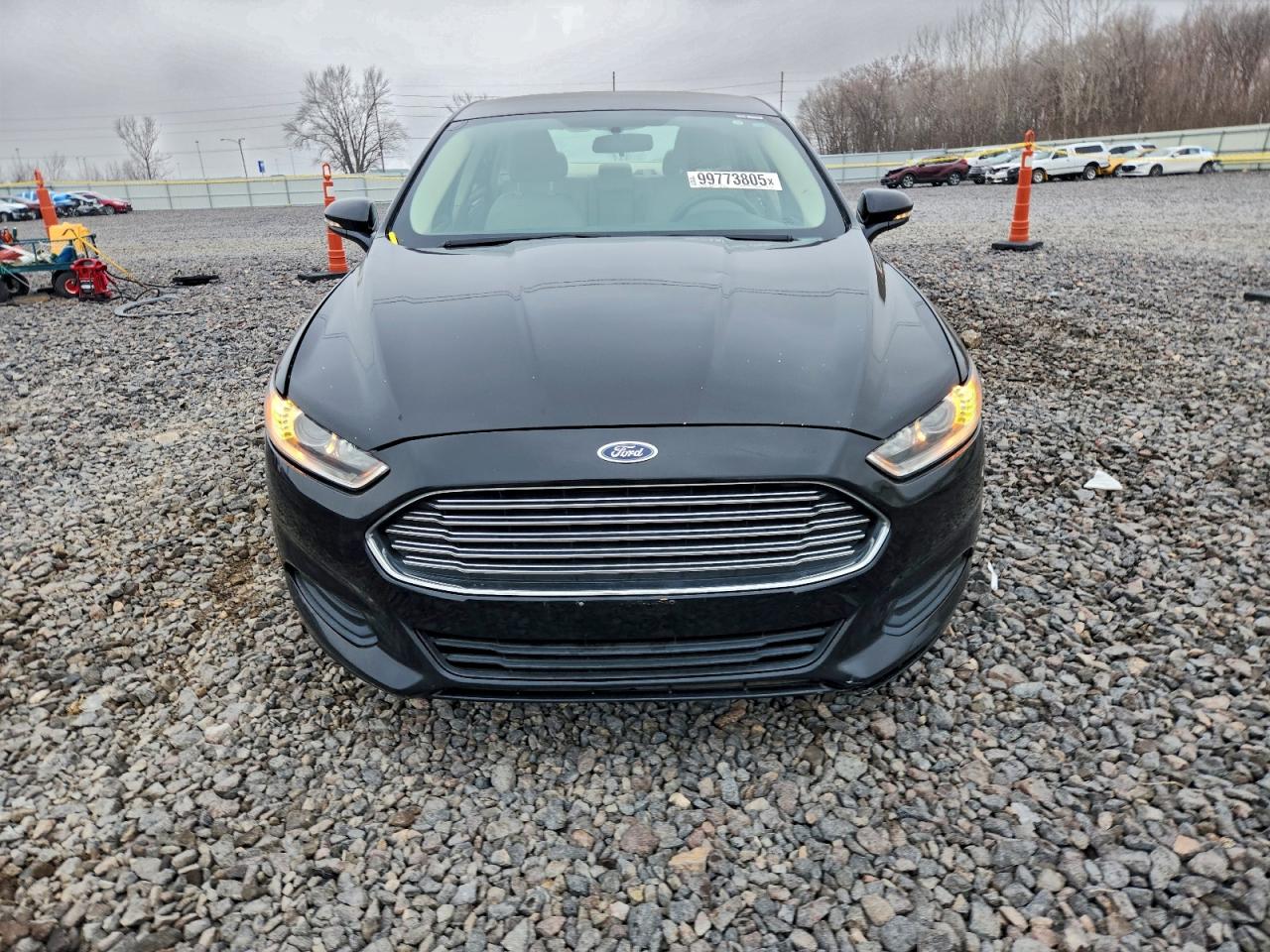 Ford Fusion Se Image 2