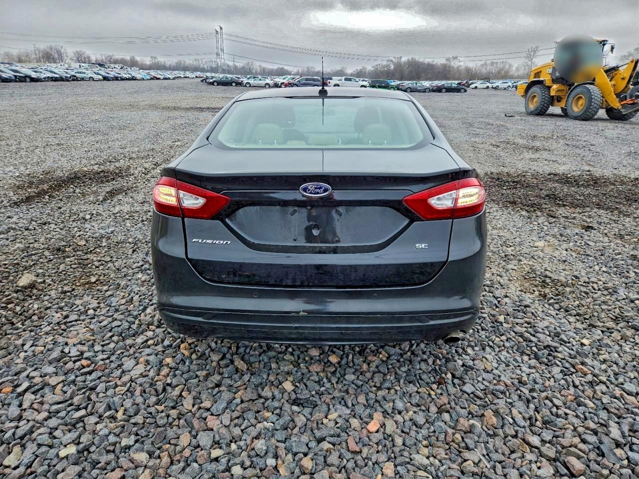 Ford Fusion Se Image 3