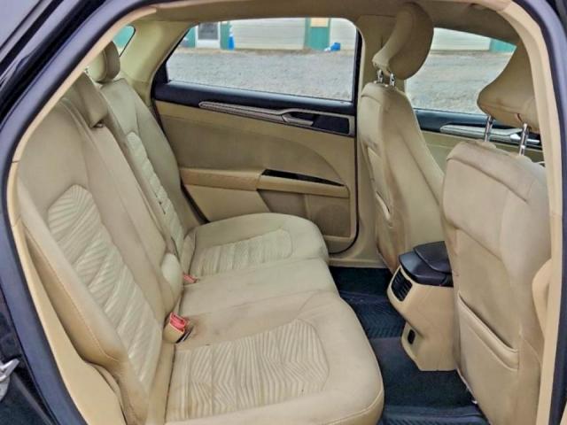 Ford Fusion Se Image 4