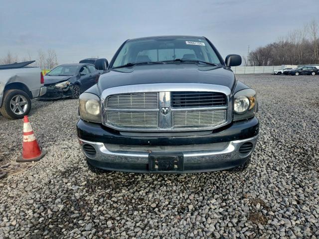 Dodge Ram 1500 St Image 4