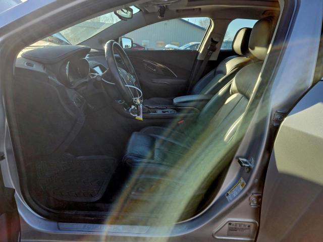 Buick LaCrosse Premium Image 9