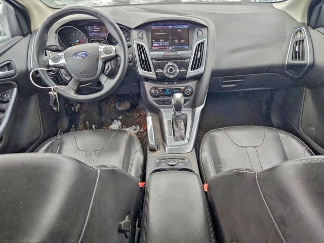 Ford Focus Titanium Image 9