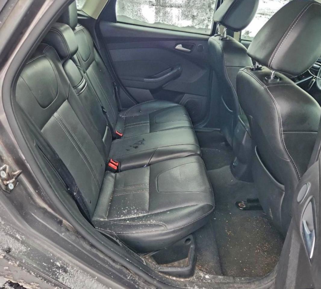 Ford Focus Titanium Image 10