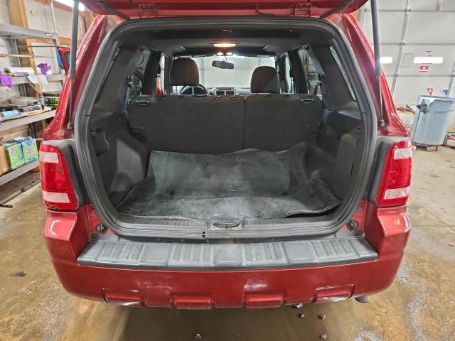 Ford Escape Xlt Image 2