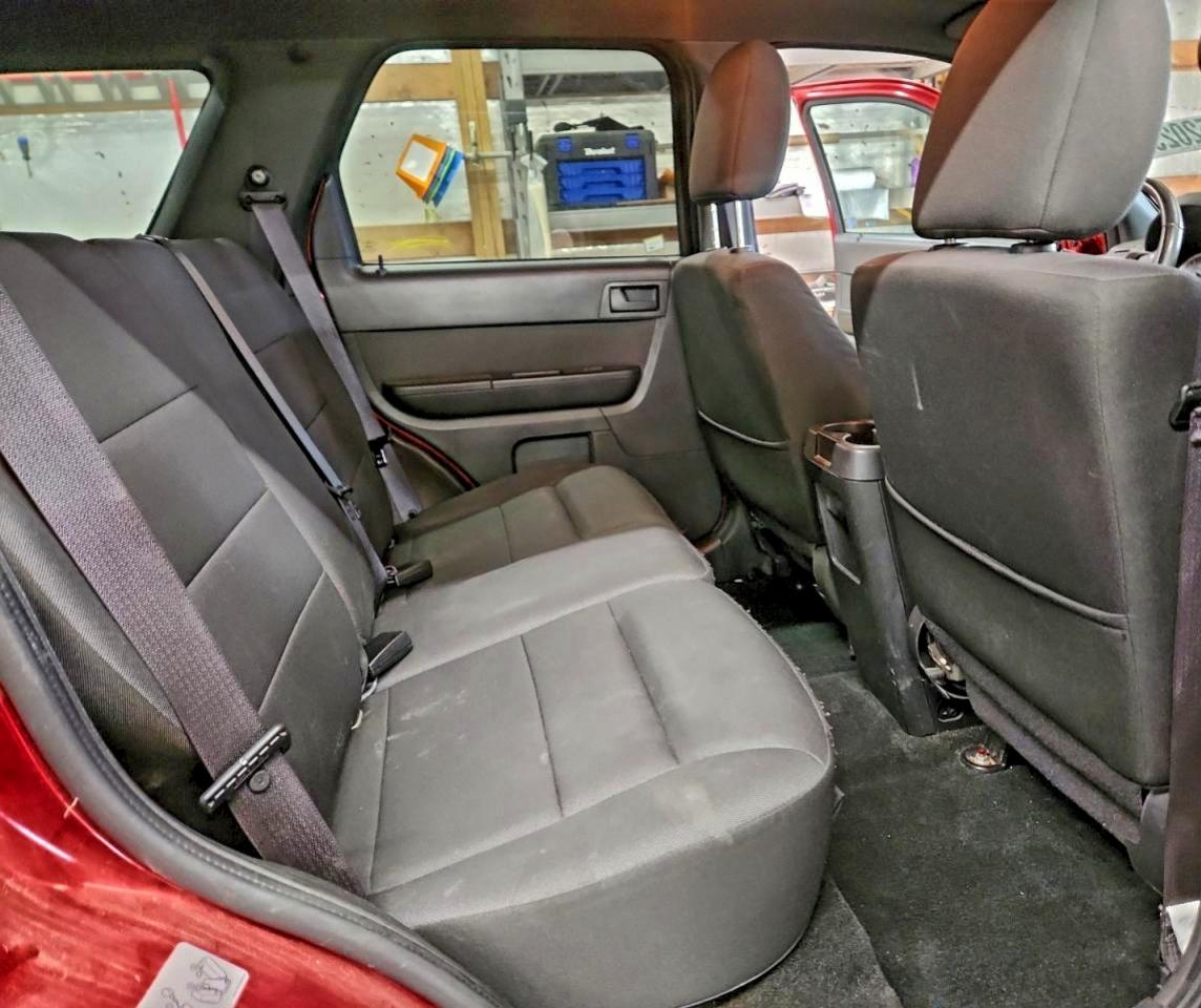 Ford Escape Xlt Image 11