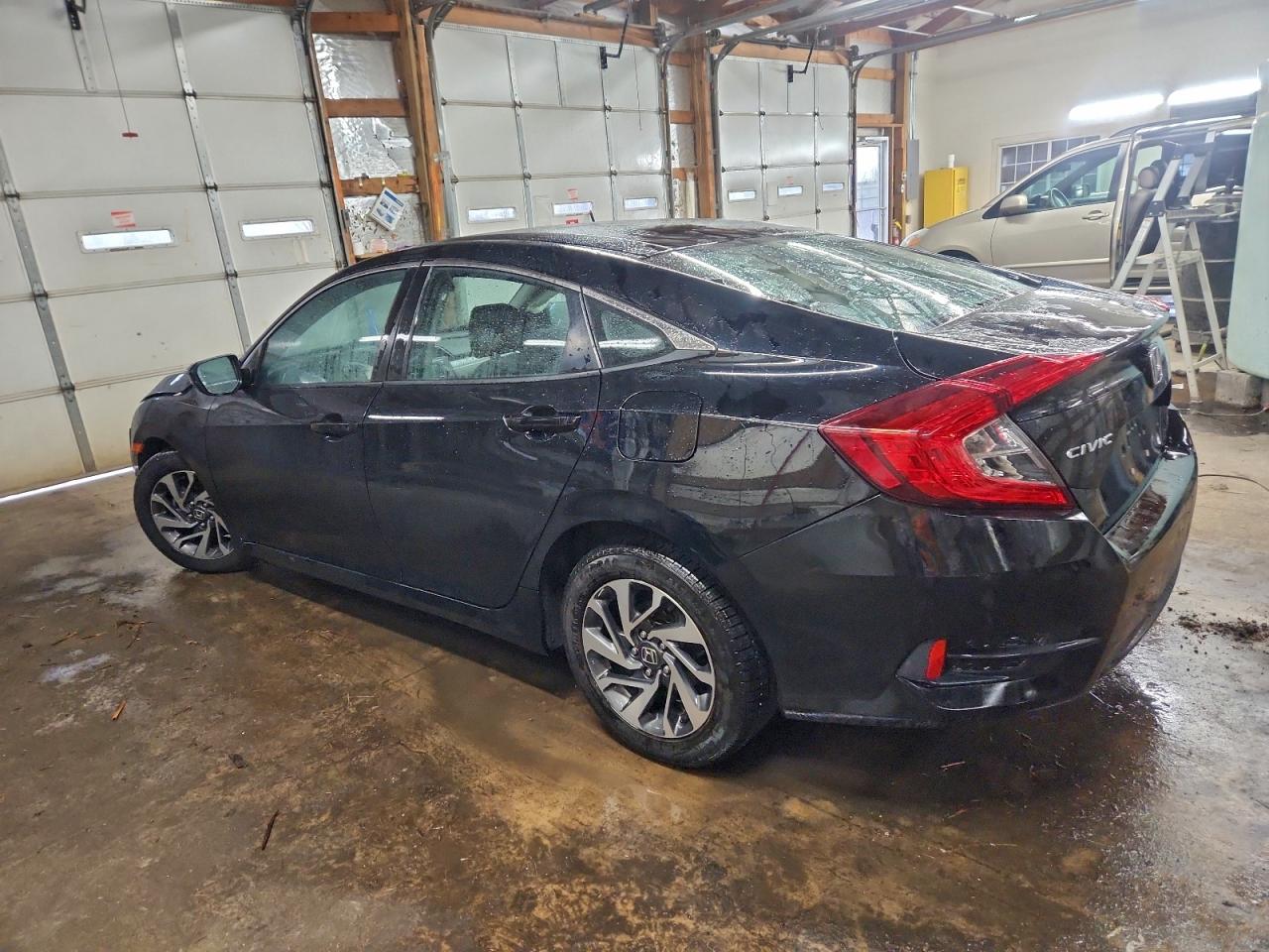 Honda Civic Lx Image 2