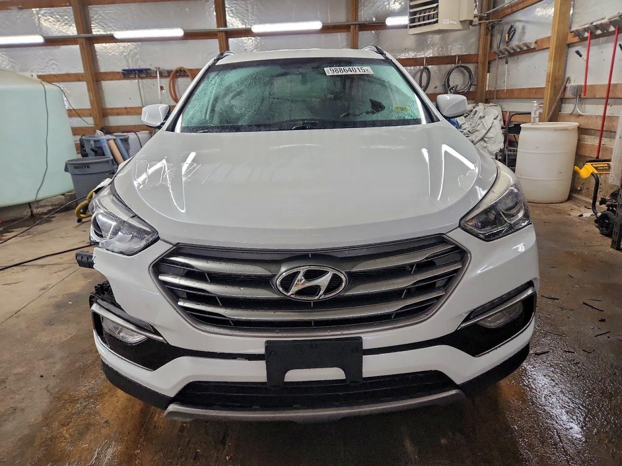Hyundai SANTA FE Image 3