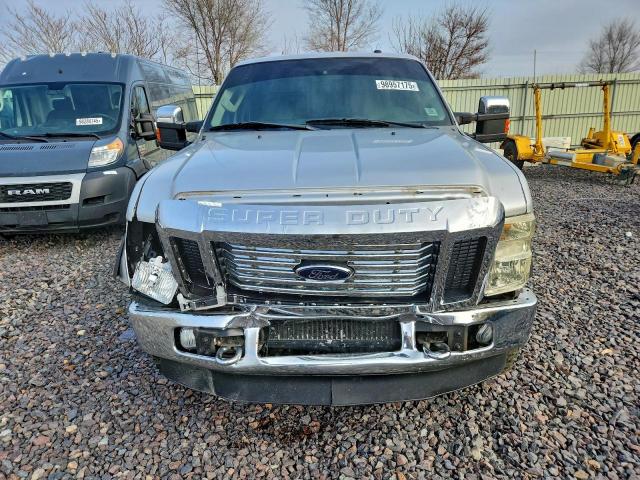 Ford F-350 Super Duty Image 3