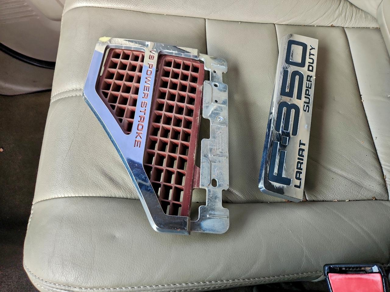 Ford F-350 Super Duty Image 9