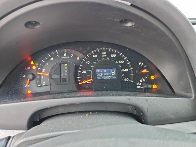 Toyota Camry Se Image 4